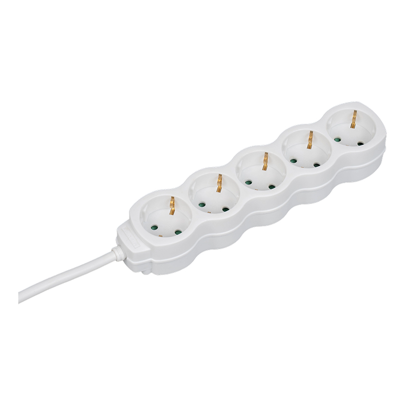 Care sunt tensiunea și curentul nominal al rețelei electrice europene?